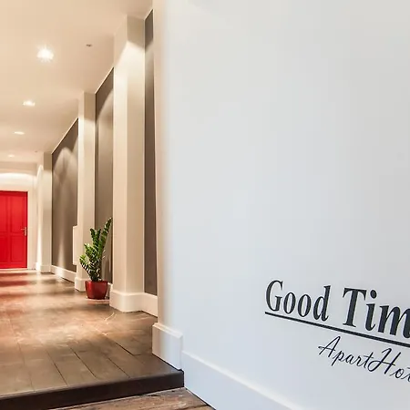 Good Time Aparthotel-2